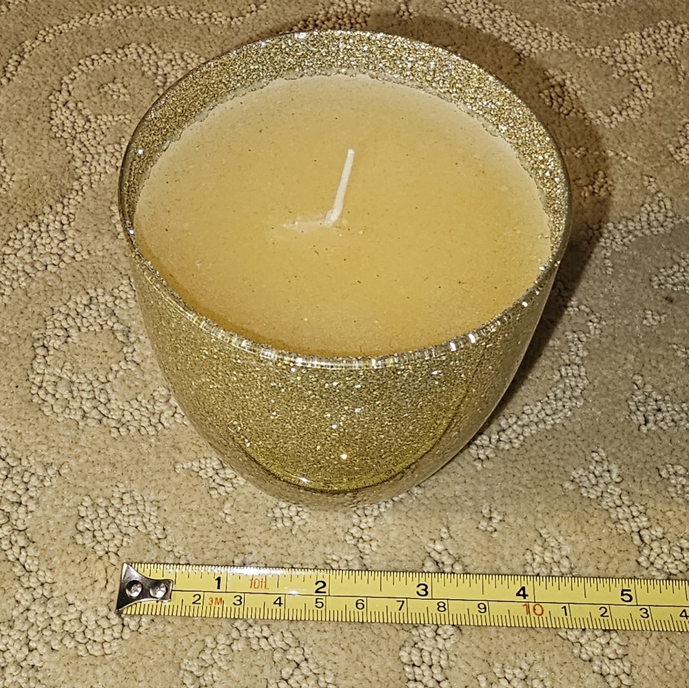 Gold Glitter Candle - 10.5oz